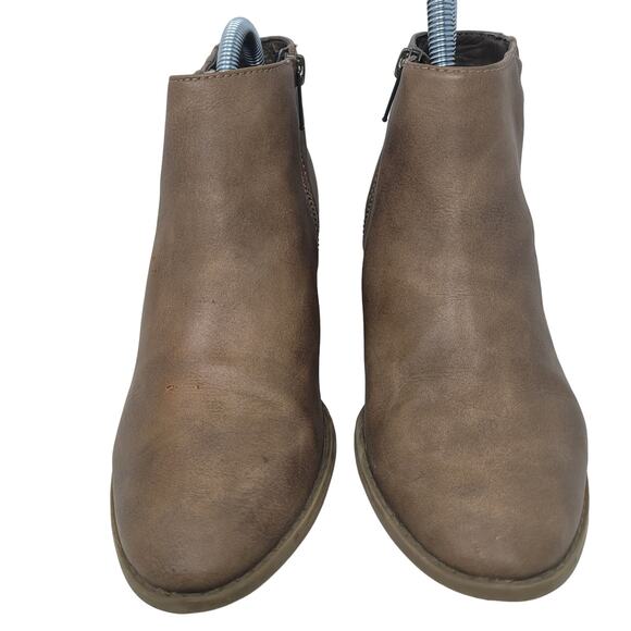 American Eagle Outfitters Booties Womens sz 7 Tan Chocolate Mocha Chunky Heels - Picture 2 of 9